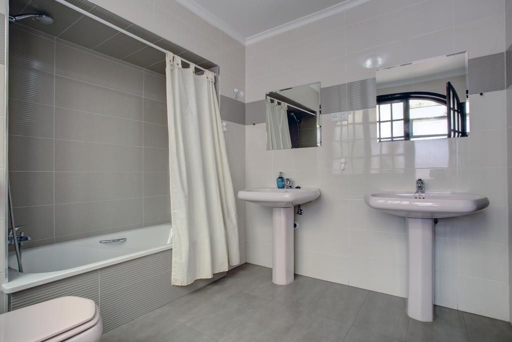 Holiday House Abul Beka Ronda Room photo